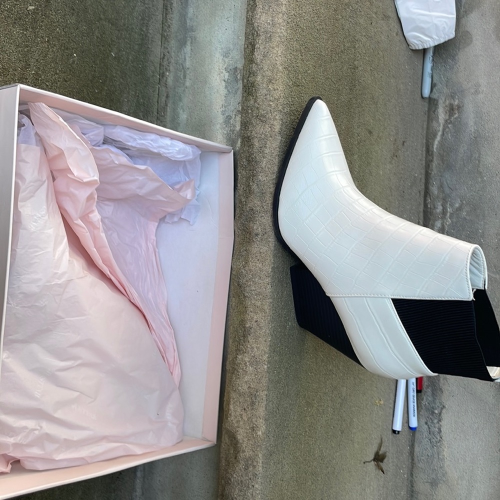 Women’s boots